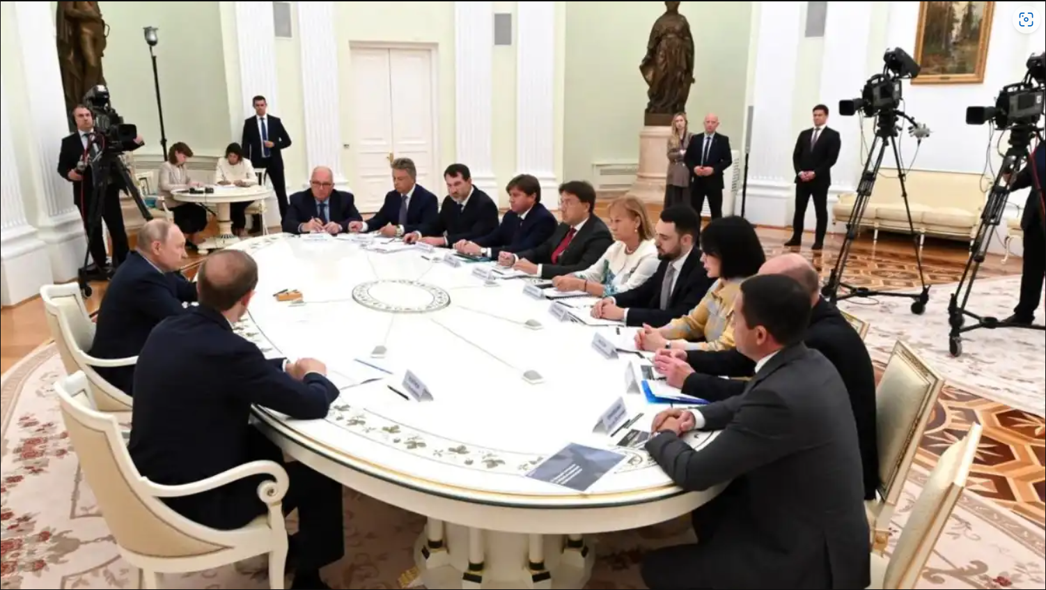 Сергей Серебряков рассказал Владимиру Путину о развитии союзного сельхозмашиностроения